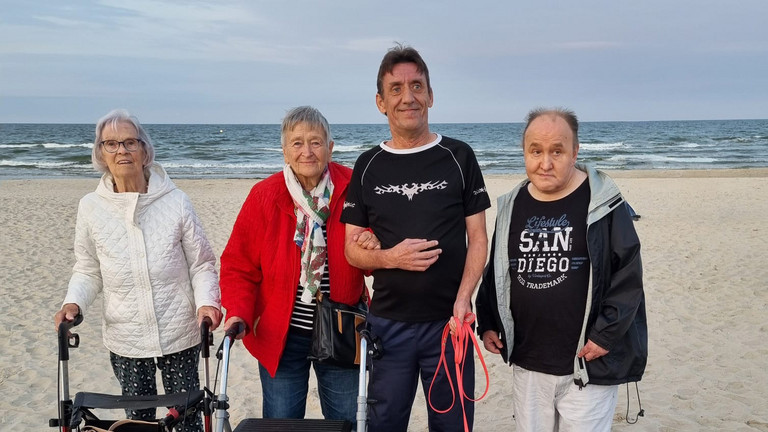 Ausflugsgruppe auf der Insel Usedom - Immanuel Haus Ecktannen Ausflugsgruppe auf der Insel Usedom - Immanuel Haus Ecktannen